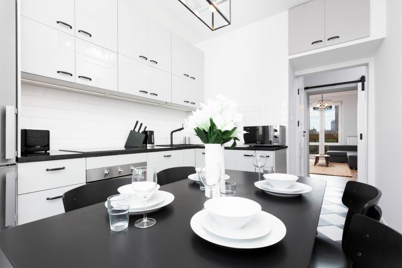 Downtown Swietokrzyska By Renters Apartment